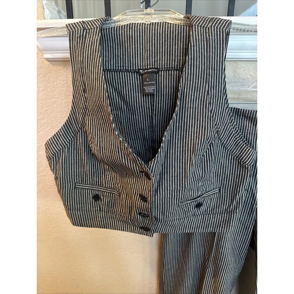 New Directions VTG Zoot Navy White Pinstripe 2pc Vest Pants Suit Wide Leg Sz 12 - Picture 3 of 6